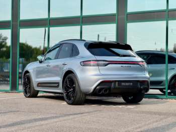 Used Porsche Macan 2022 for sale - 75023701: Photo