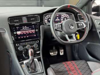 Used Volkswagen Golf 2019 for sale - 74750639: Photo