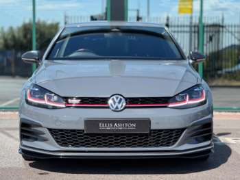 Used Volkswagen Golf 2019 for sale - 74750639: Photo
