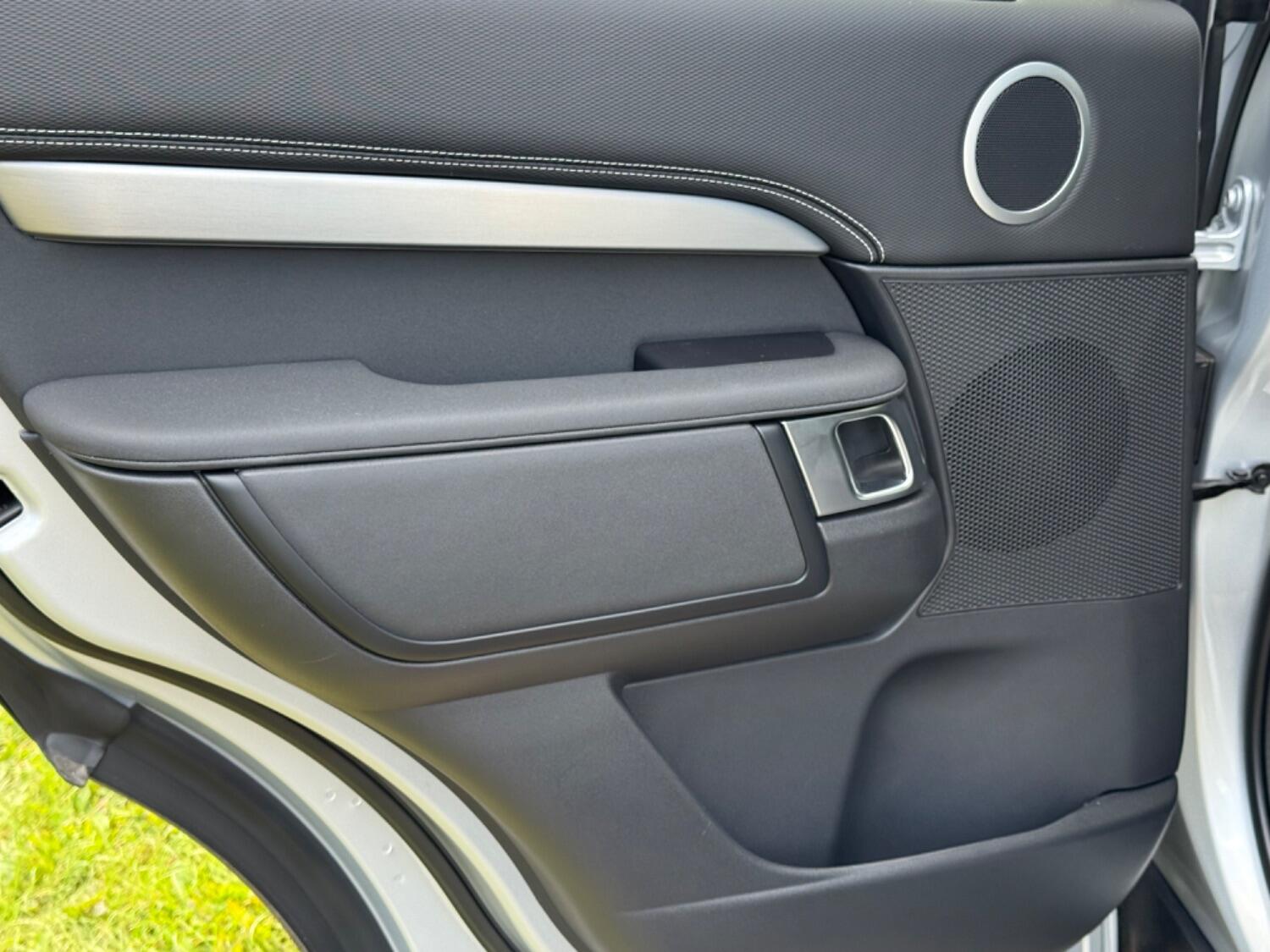 Used Land Rover Discovery 2023 for sale - 77014848: Photo 31