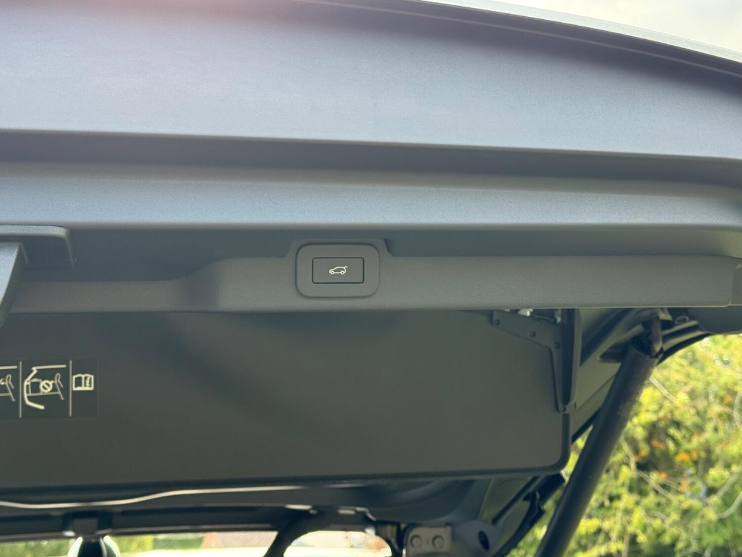 Used Land Rover Discovery 2023 for sale - 77014848: Photo 34