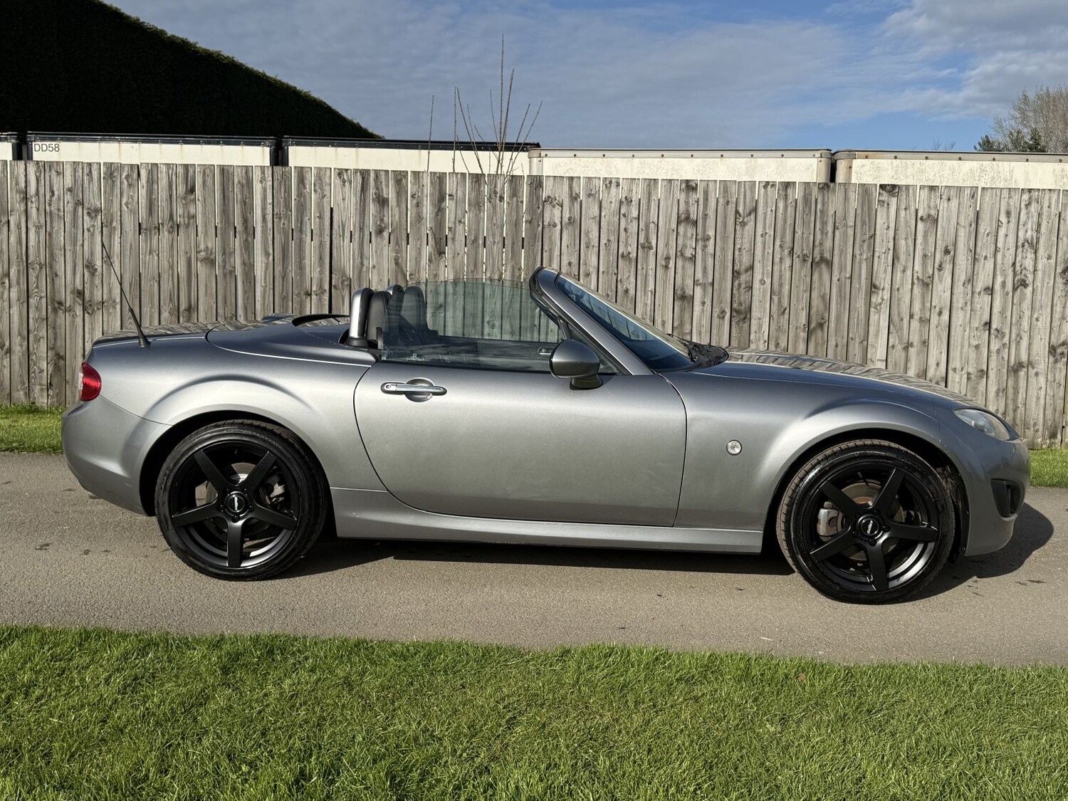 Used Mazda MX-5 2010 for sale - 78057018: Photo 19