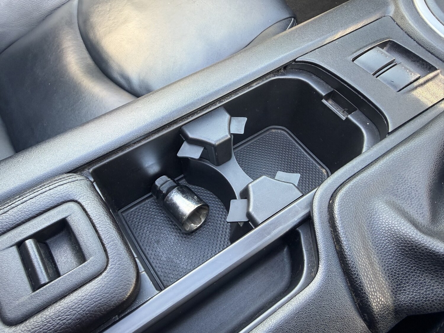 Used Mazda MX-5 2010 for sale - 78057018: Photo 30