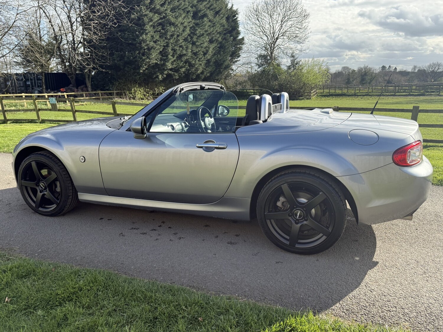 Used Mazda MX-5 2010 for sale - 78057018: Photo 39