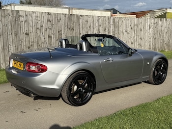 Used Mazda MX-5 2010 for sale - 78057018: Photo