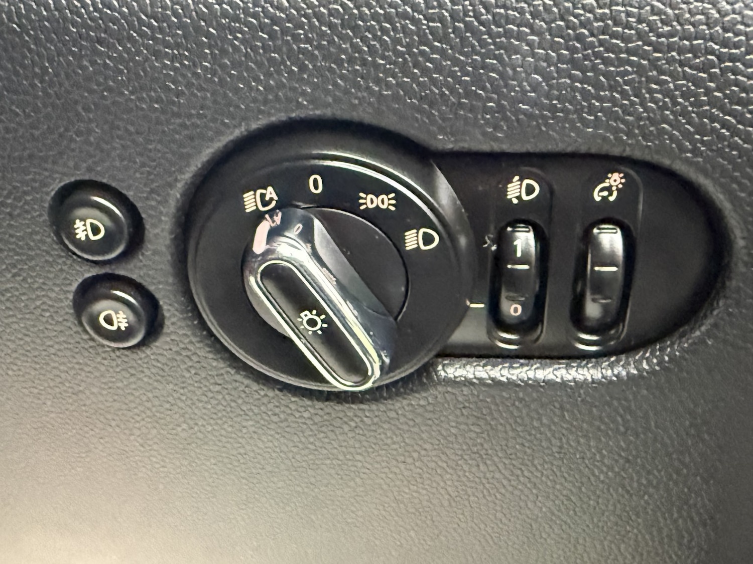 Used MINI Hatch 2018 for sale - 77213463: Photo 32