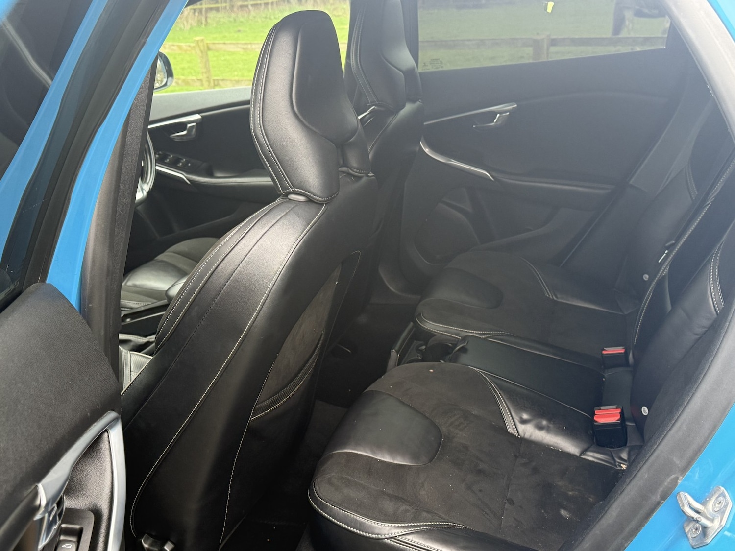 Used Volvo V40 2015 for sale - 77792826: Photo 19