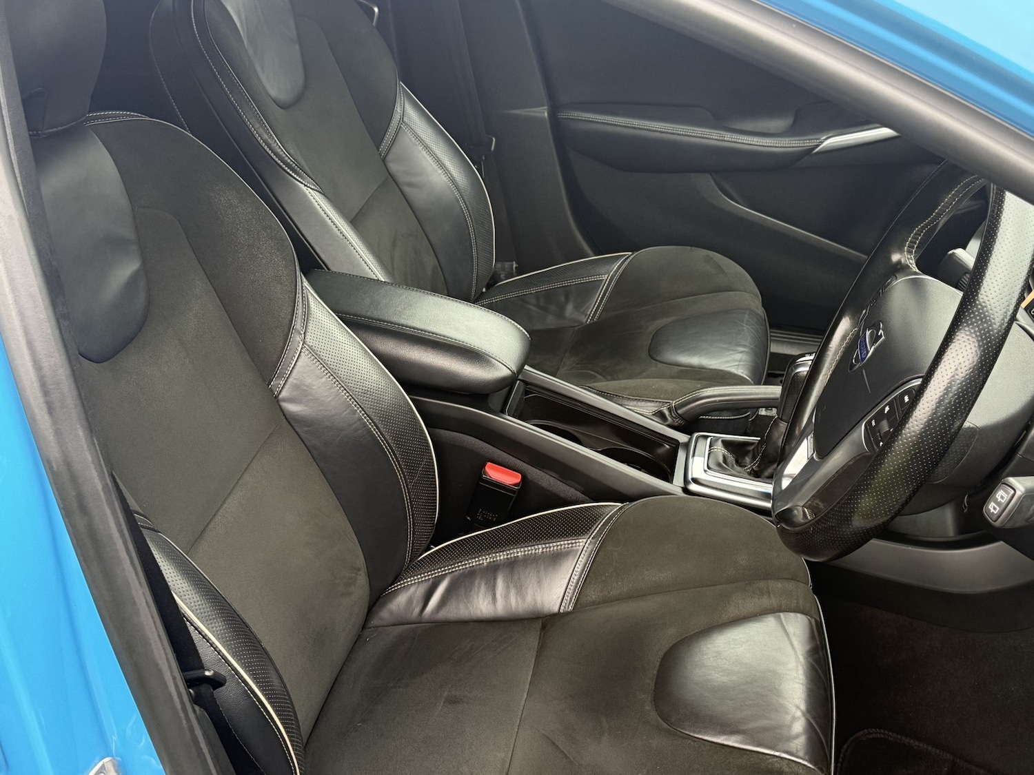 Used Volvo V40 2015 for sale - 77792826: Photo 21