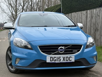 Used Volvo V40 2015 for sale - 77792826: Photo
