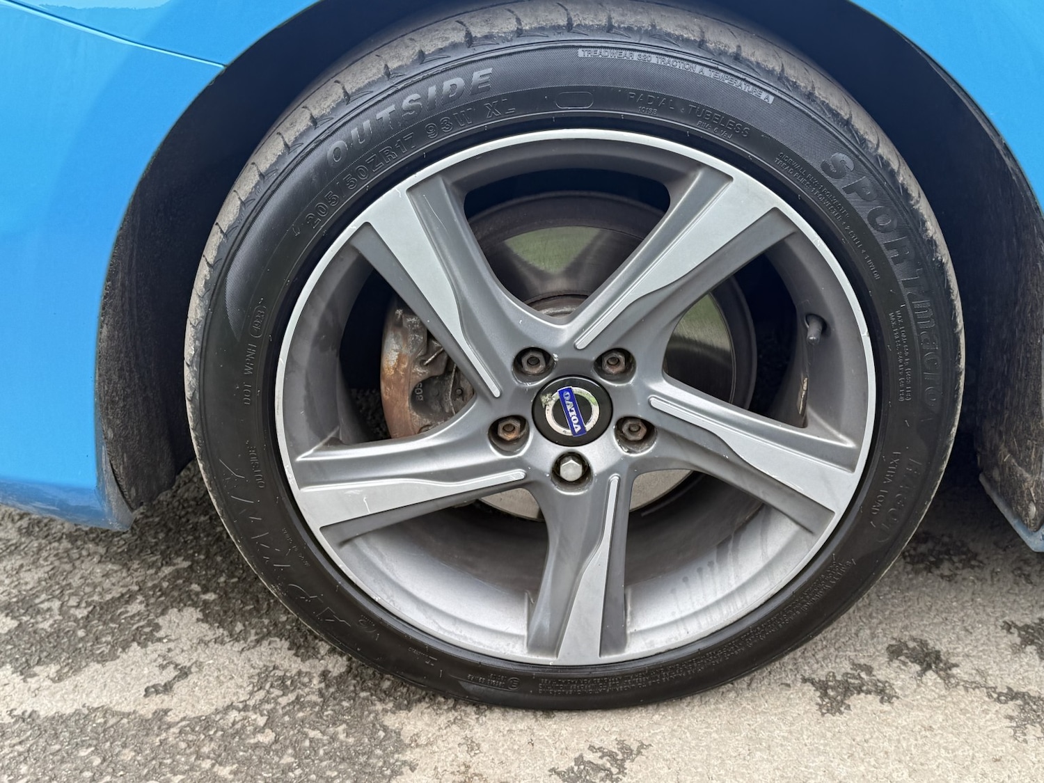 Used Volvo V40 2015 for sale - 77792826: Photo 31