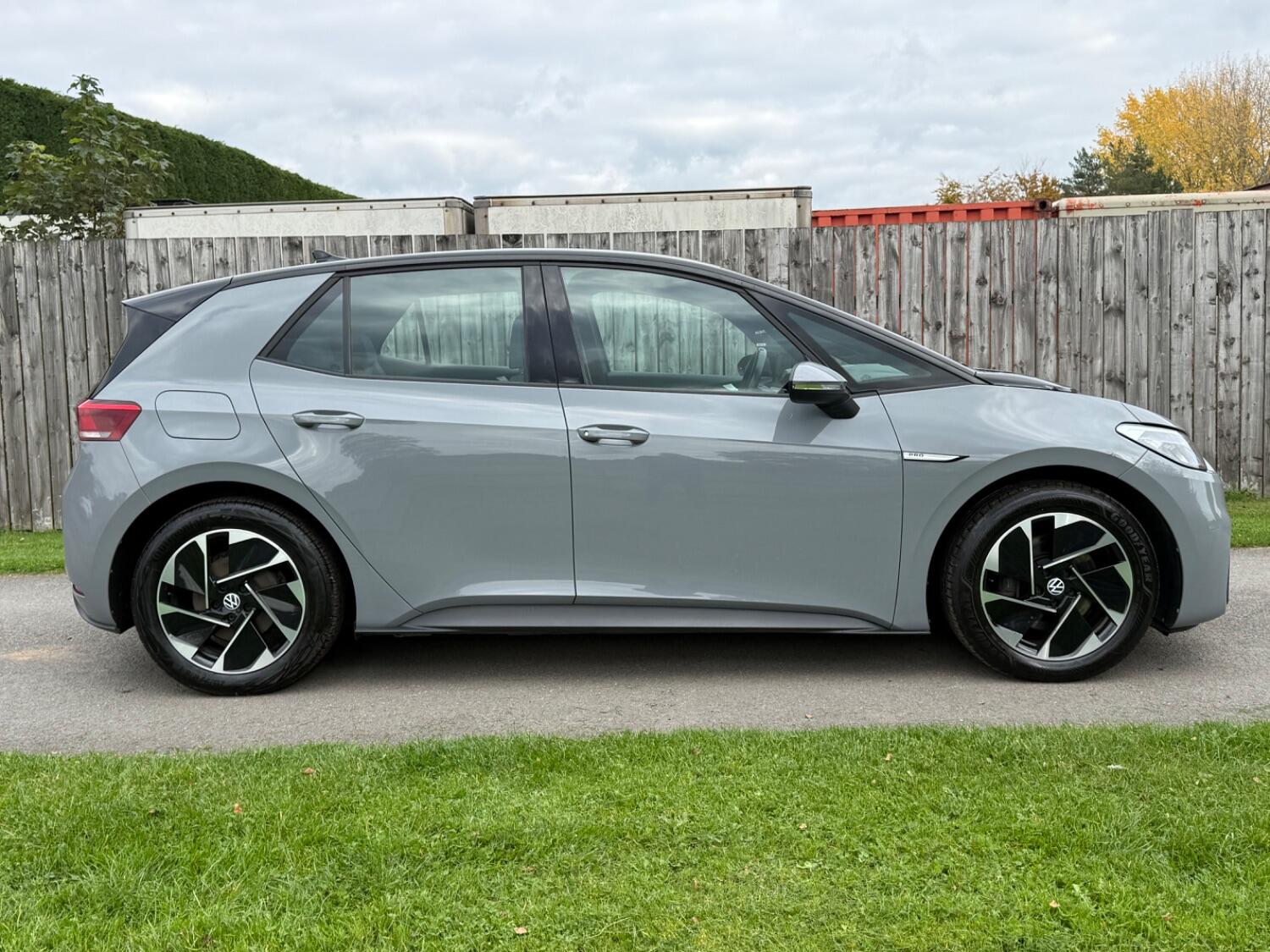 Used Volkswagen ID.3 2022 for sale - 76547851: Photo 11