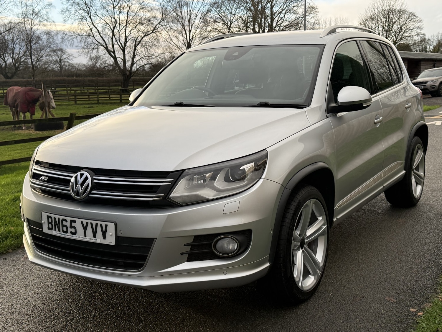 Used Volkswagen Tiguan 2015 for sale - 76986790: Photo 22