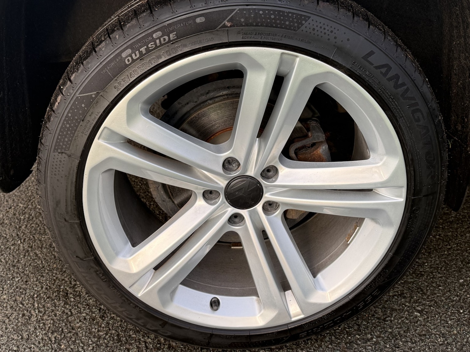 Used Volkswagen Tiguan 2015 for sale - 76986790: Photo 34