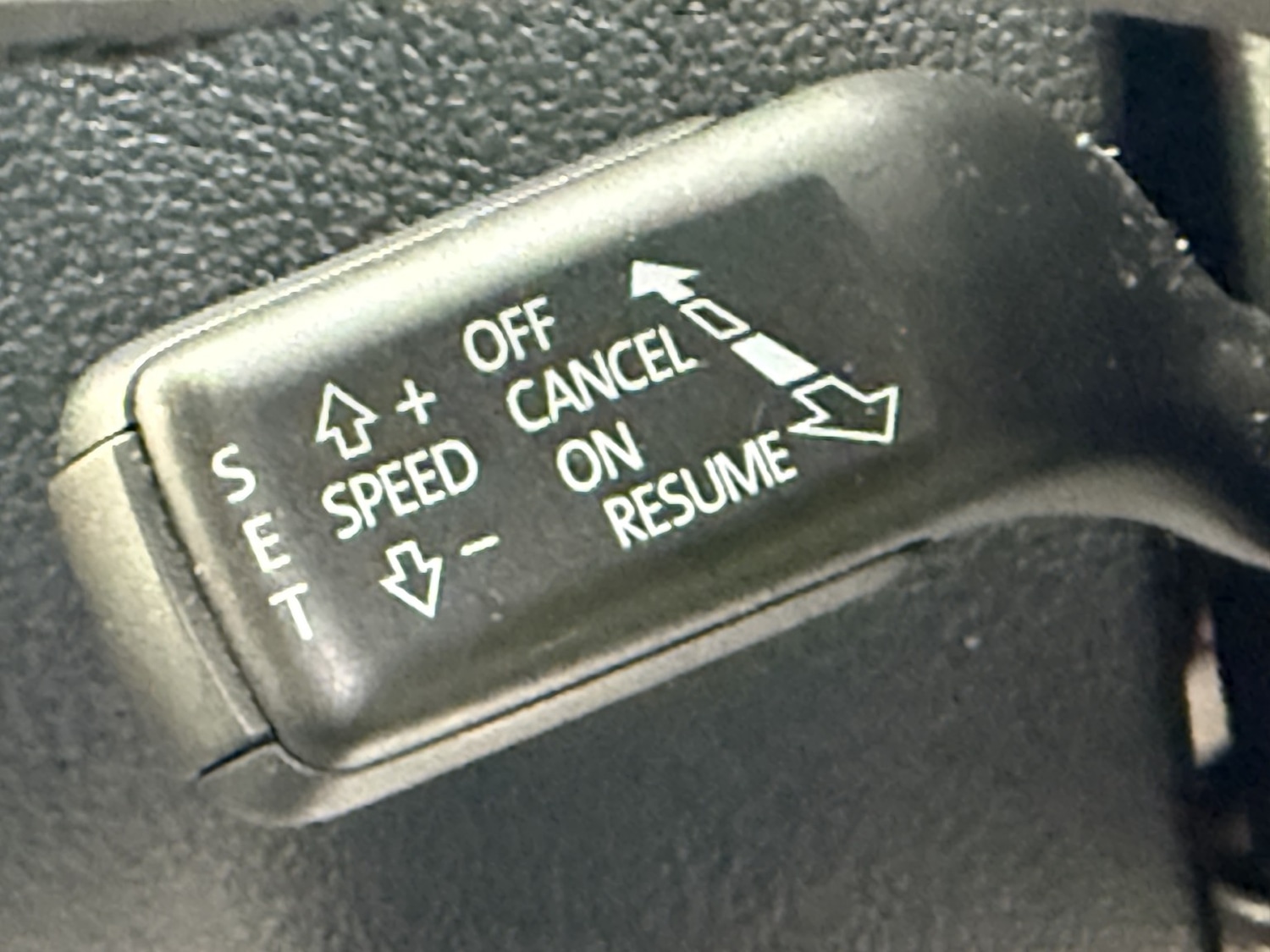 Used Volkswagen Tiguan 2015 for sale - 76986790: Photo 42