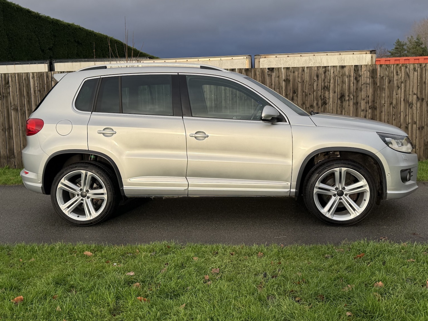 Used Volkswagen Tiguan 2015 for sale - 76986790: Photo 8