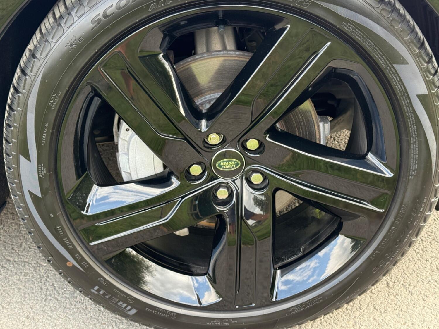 Used Land Rover Discovery 2023 for sale - 77140605: Photo 42