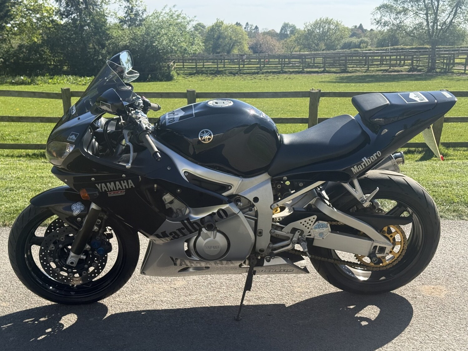 Used Yamaha R6 1999 for sale - 78445661: Photo 7