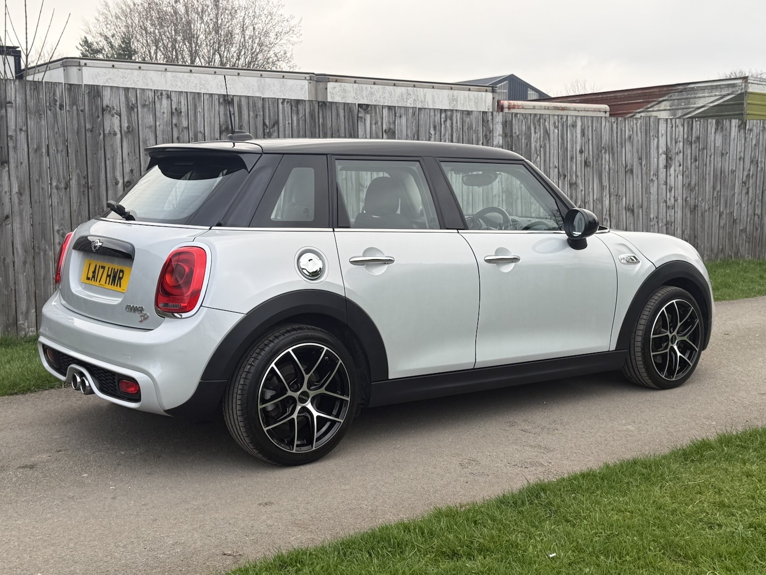 Used MINI Hatch 2017 for sale - 77836991: Photo 10