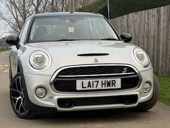 Used MINI Hatch 2017 for sale - 77836991: Photo