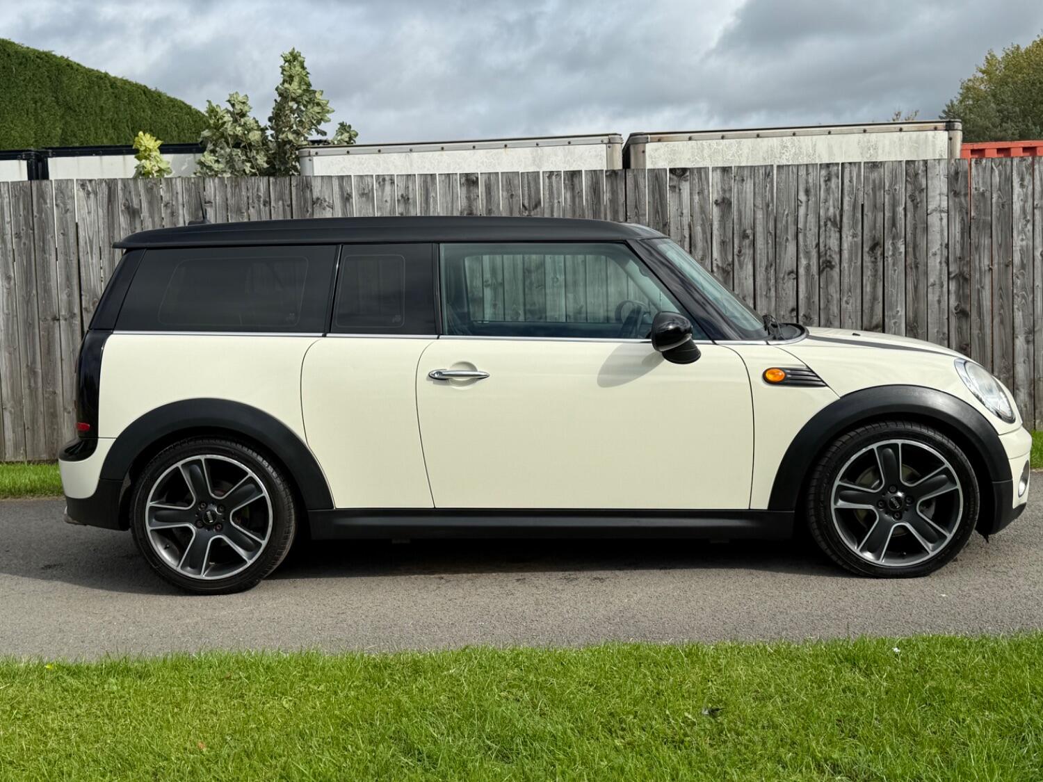 Used MINI Clubman 2009 for sale - 76268506: Photo 13