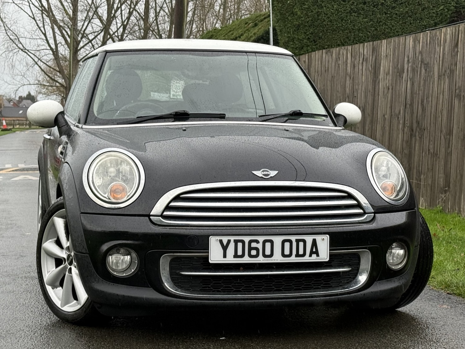 Used MINI Hatch 2010 for sale - 76769720: Photo 2