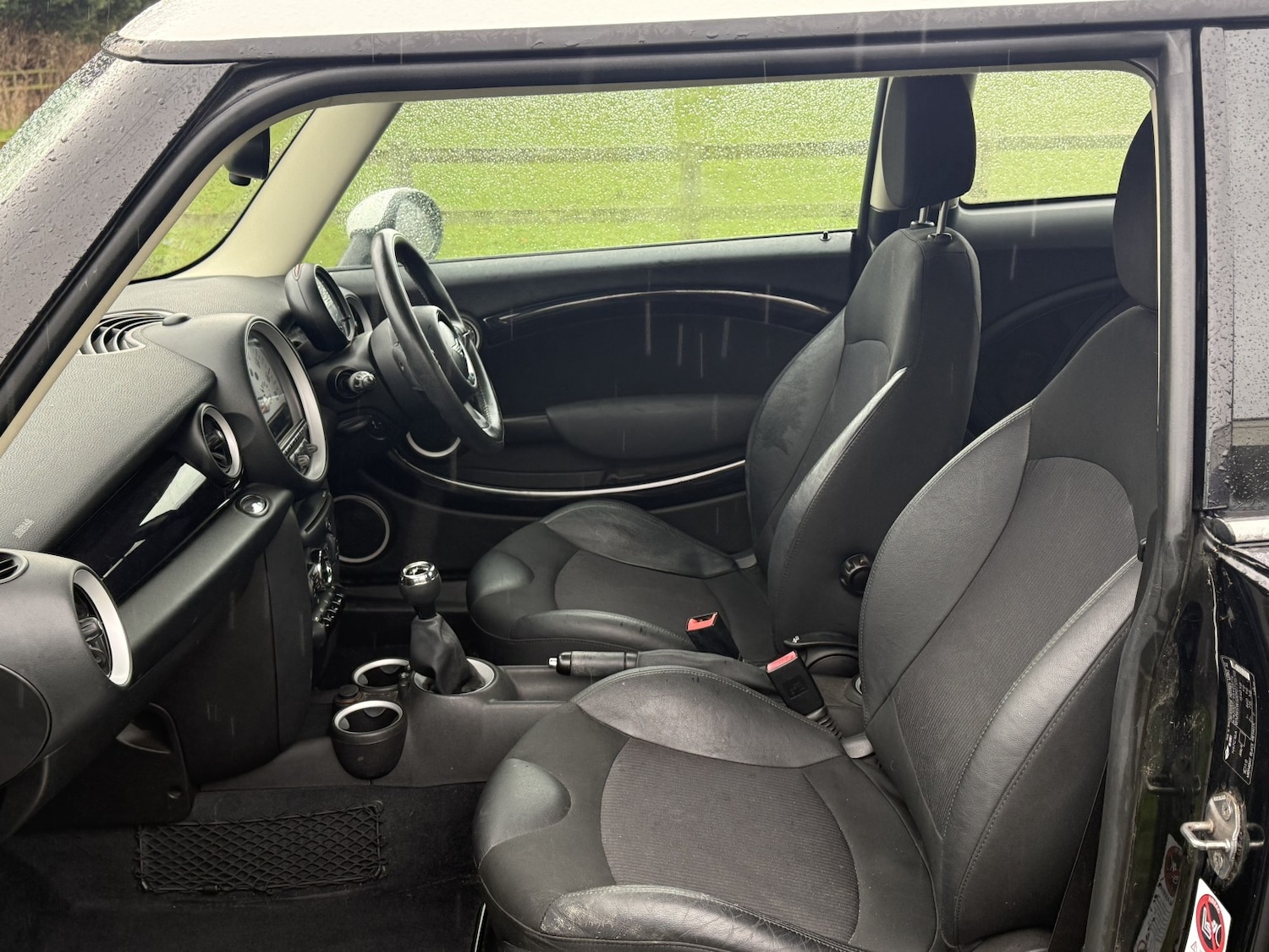 Used MINI Hatch 2010 for sale - 76769720: Photo 3