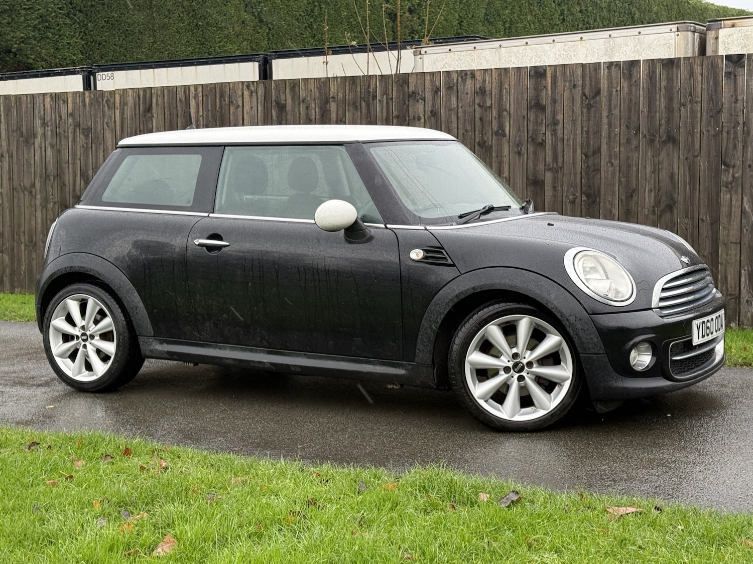 Used MINI Hatch 2010 for sale - 76769720: Photo 4