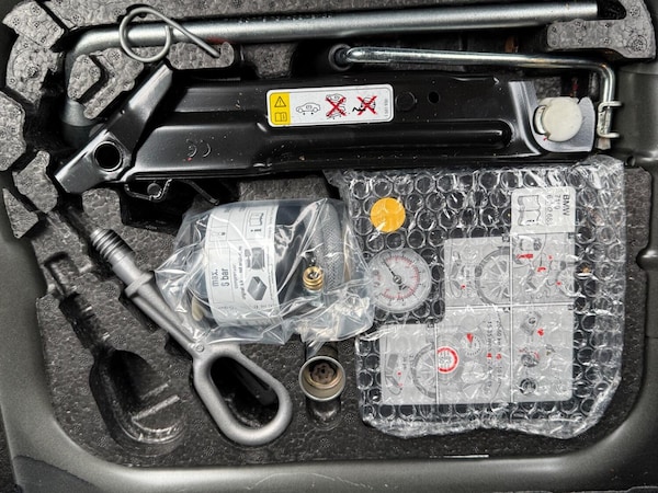 Used MINI Hatch 2013 for sale - 76268575: Photo 33