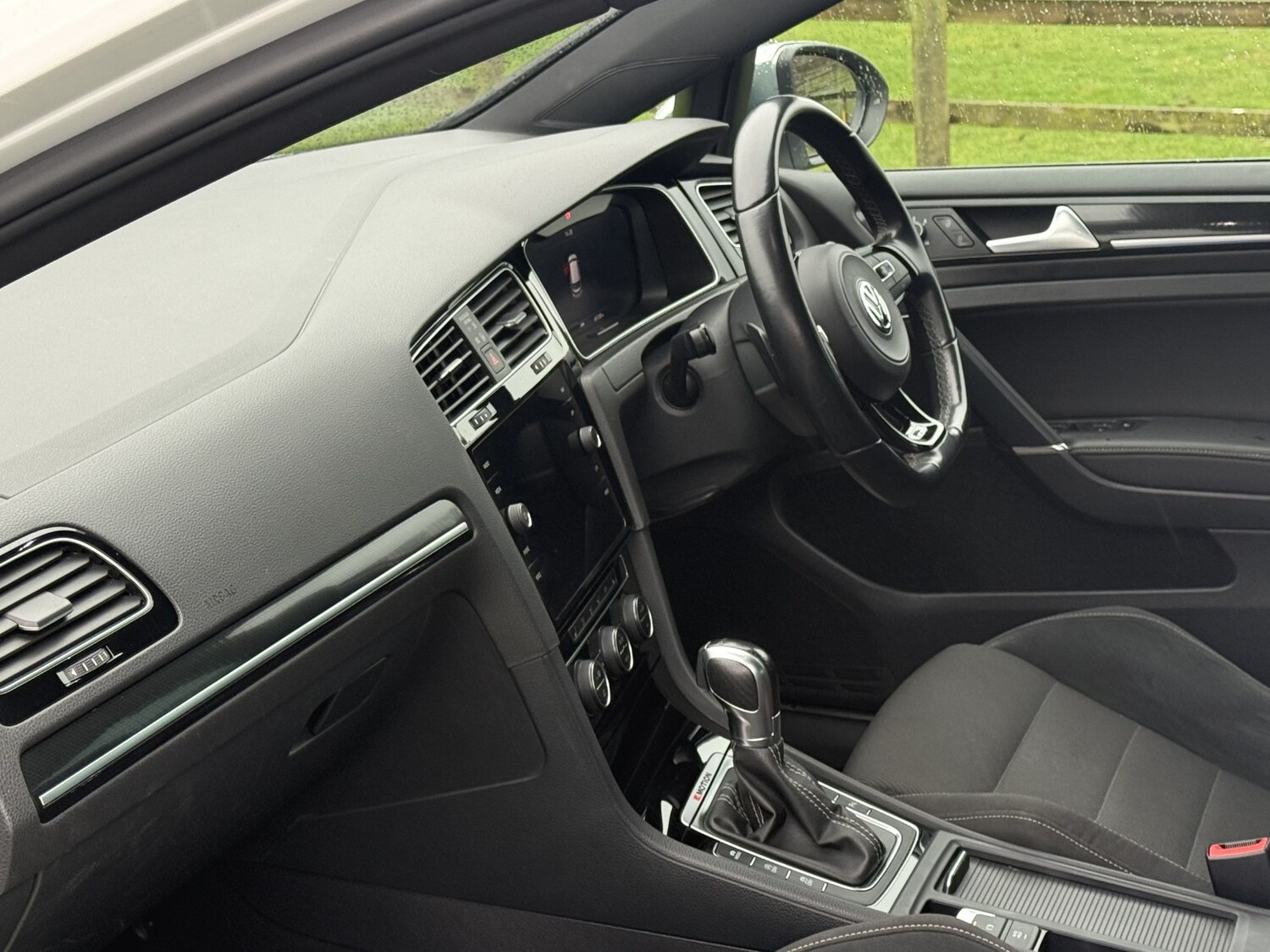 Used Volkswagen Golf 2019 for sale - 77522088: Photo 22