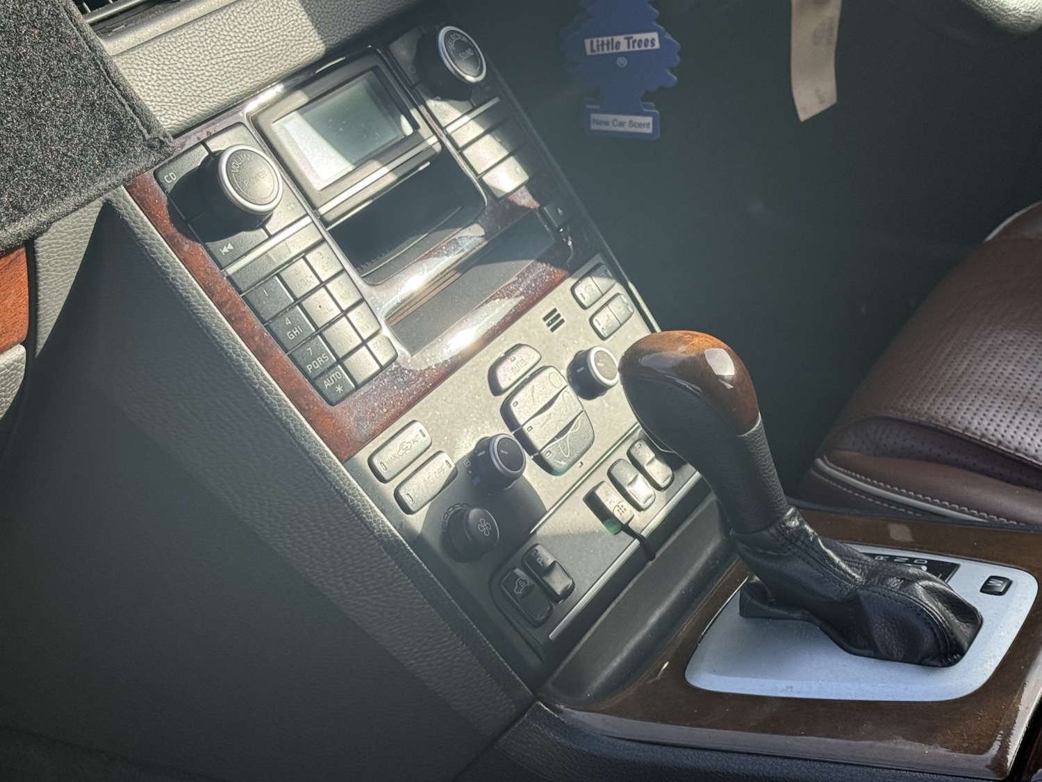 Used Volvo XC90 2010 for sale - 78045539: Photo 11