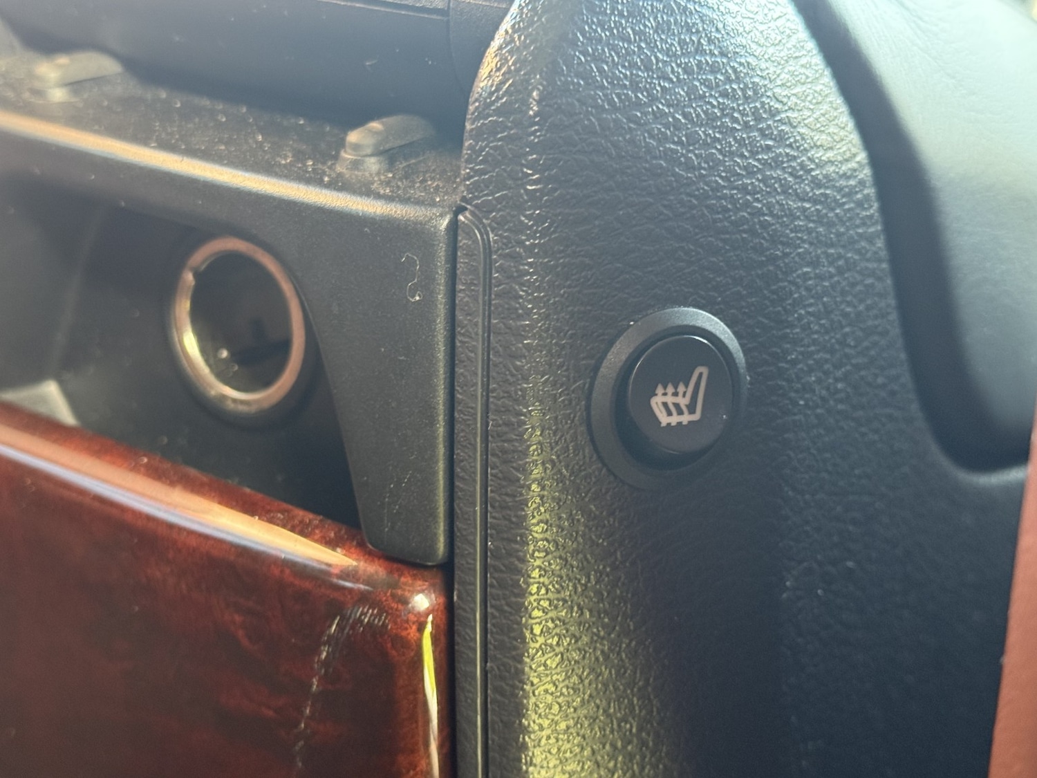 Used Volvo XC90 2010 for sale - 78045539: Photo 23