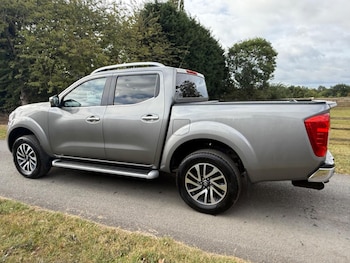 Used Nissan Navara 2018 for sale - 75718230: Photo