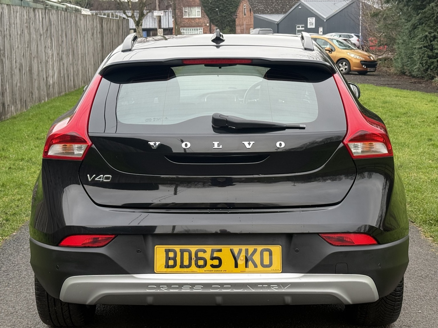 Used Volvo V40 2015 for sale - 77438417: Photo 12