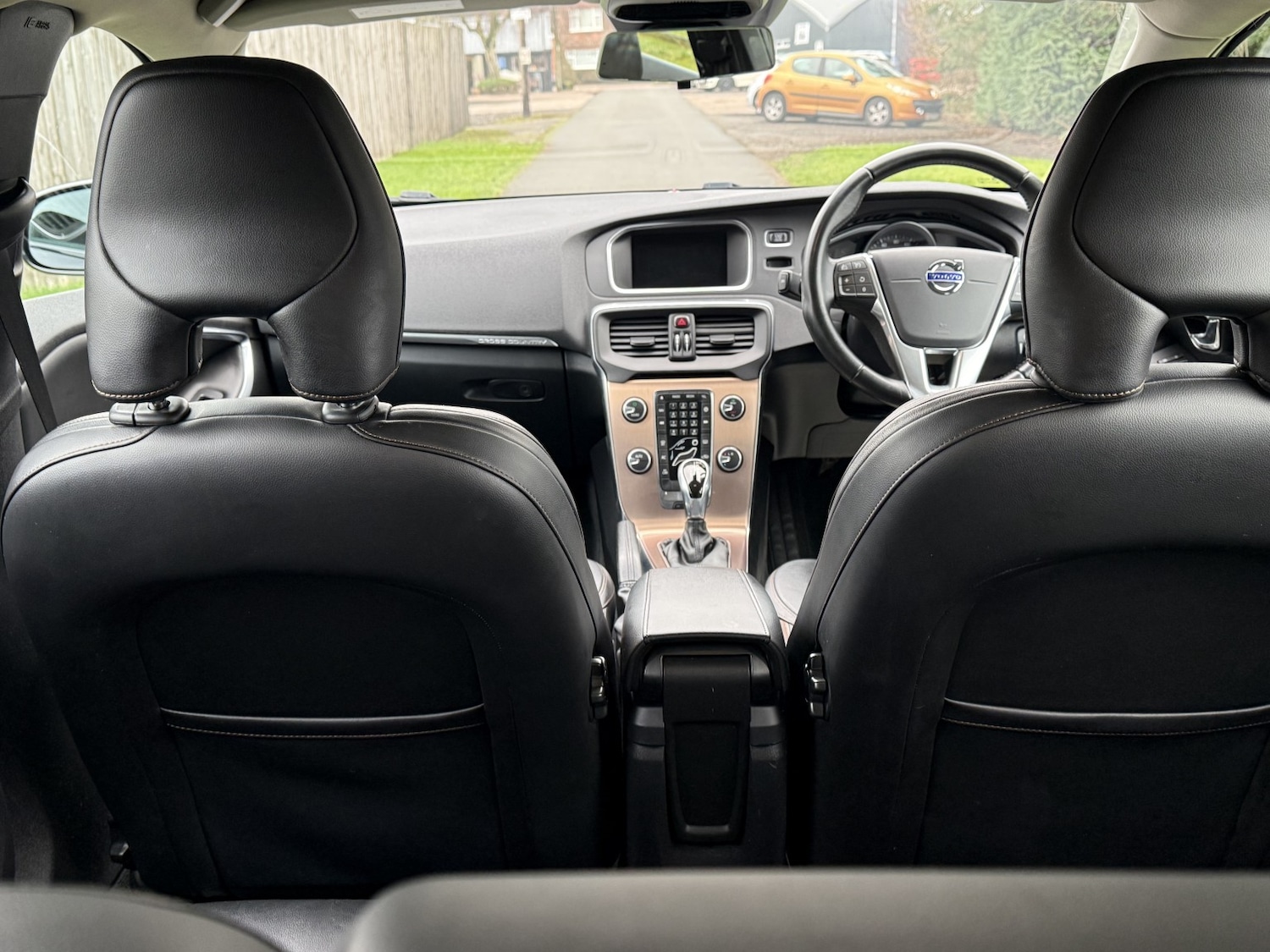 Used Volvo V40 2015 for sale - 77438417: Photo 36