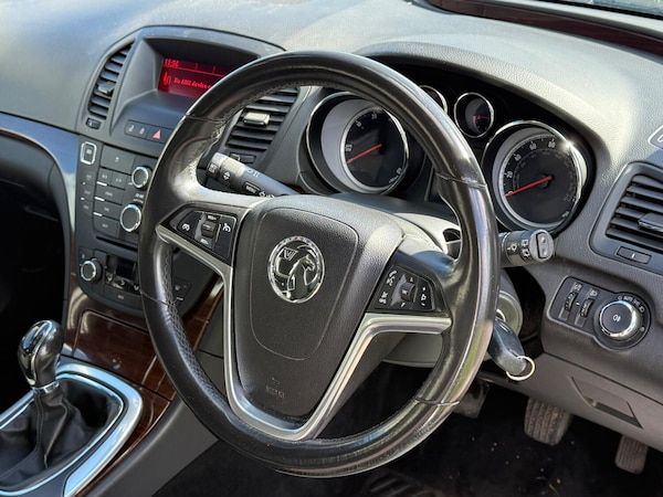Used Vauxhall Insignia 2011 for sale - 76098760: Photo 12