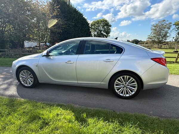 Used Vauxhall Insignia 2011 for sale - 76098760: Photo 21