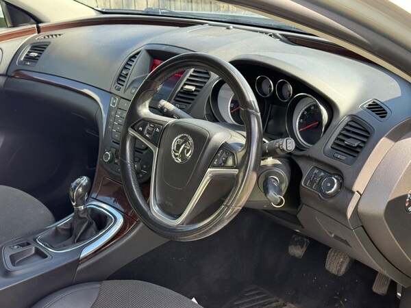 Used Vauxhall Insignia 2011 for sale - 76098760: Photo 26