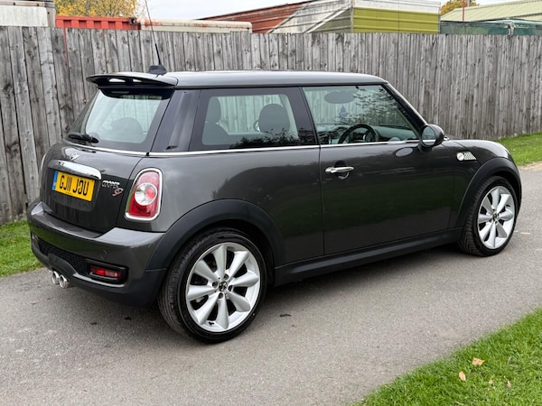 Used MINI Hatch 2011 for sale - 76211828: Photo 12