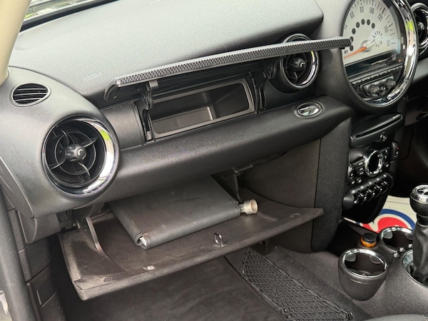 Used MINI Hatch 2011 for sale - 76211828: Photo 29