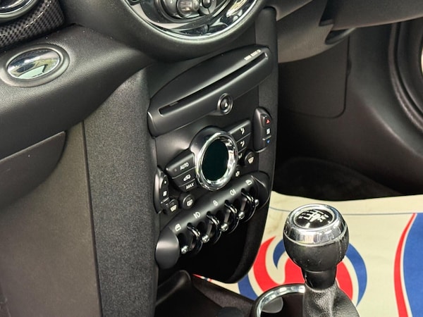 Used MINI Hatch 2011 for sale - 76211828: Photo 9