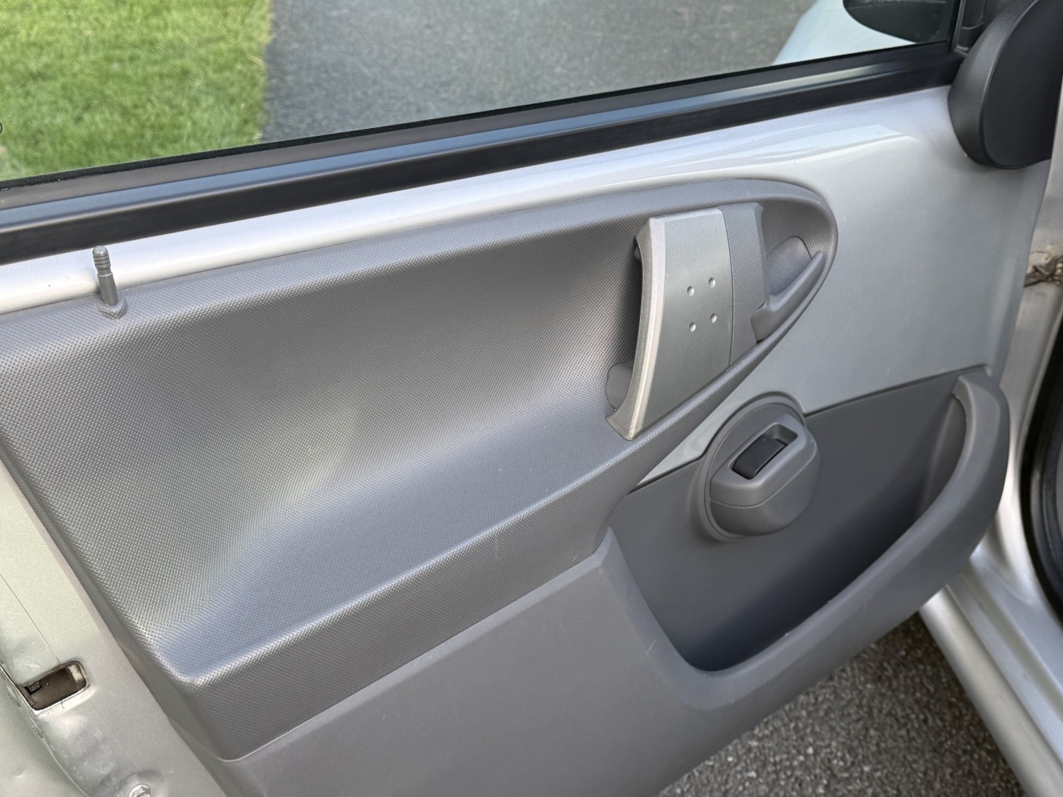 Used Peugeot 107 2011 for sale - 78018440: Photo 28