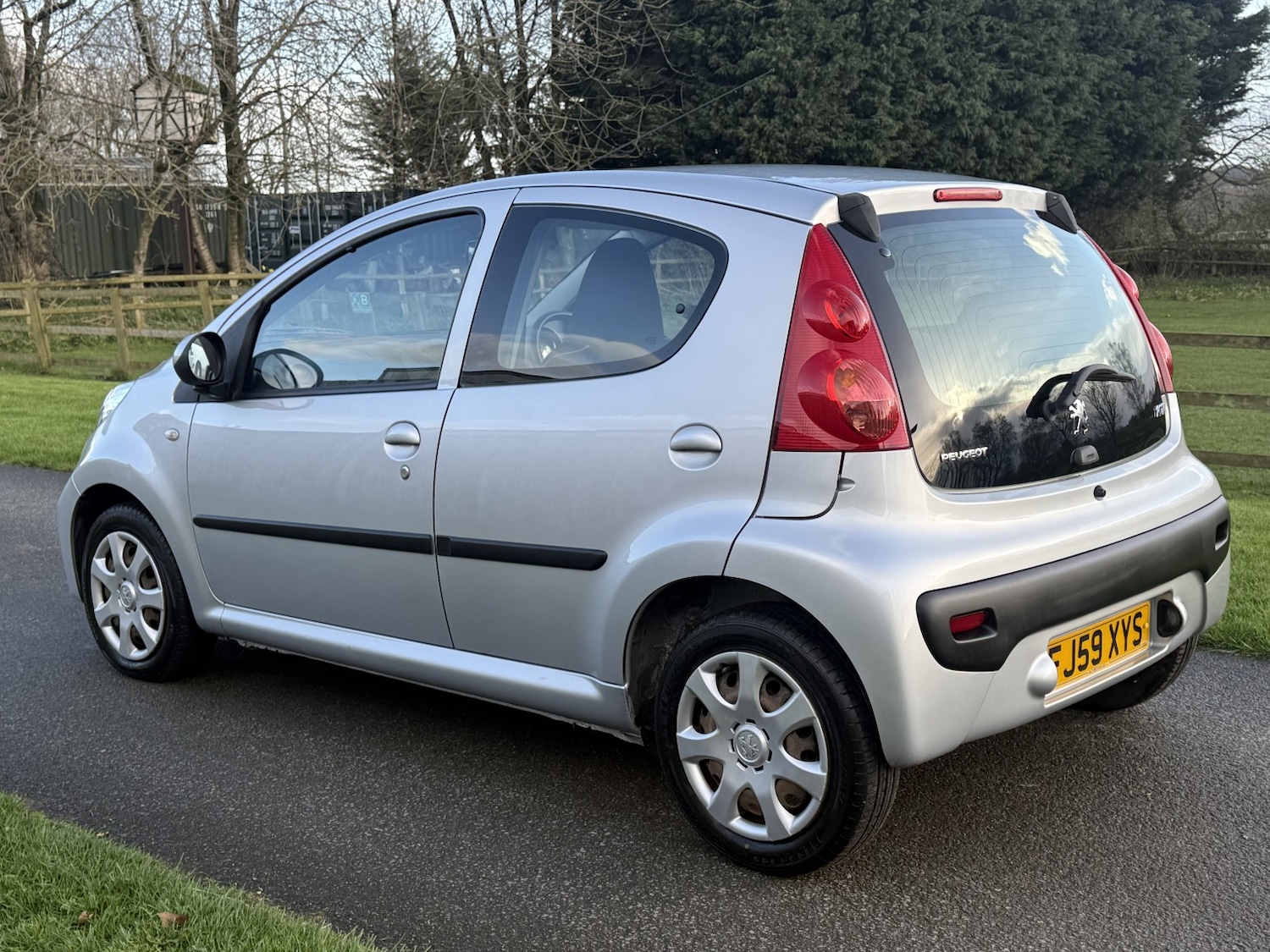 Used Peugeot 107 2011 for sale - 78018440: Photo 4