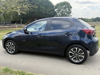 Used Mazda Mazda2 2015 for sale - 79631356: Photo