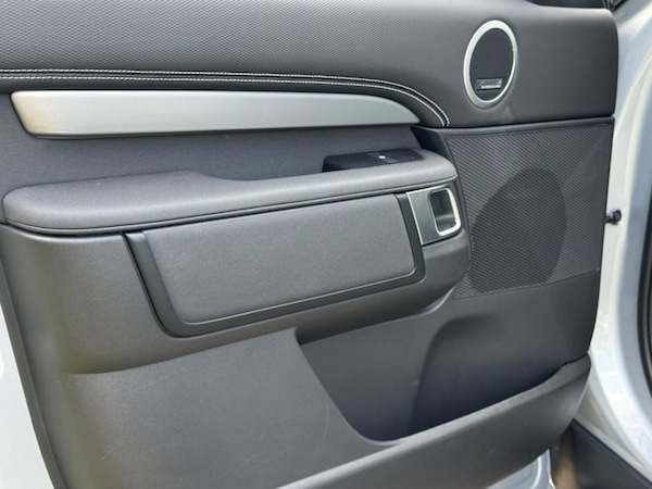 Used Land Rover Discovery 2023 for sale - 75539072: Photo 31