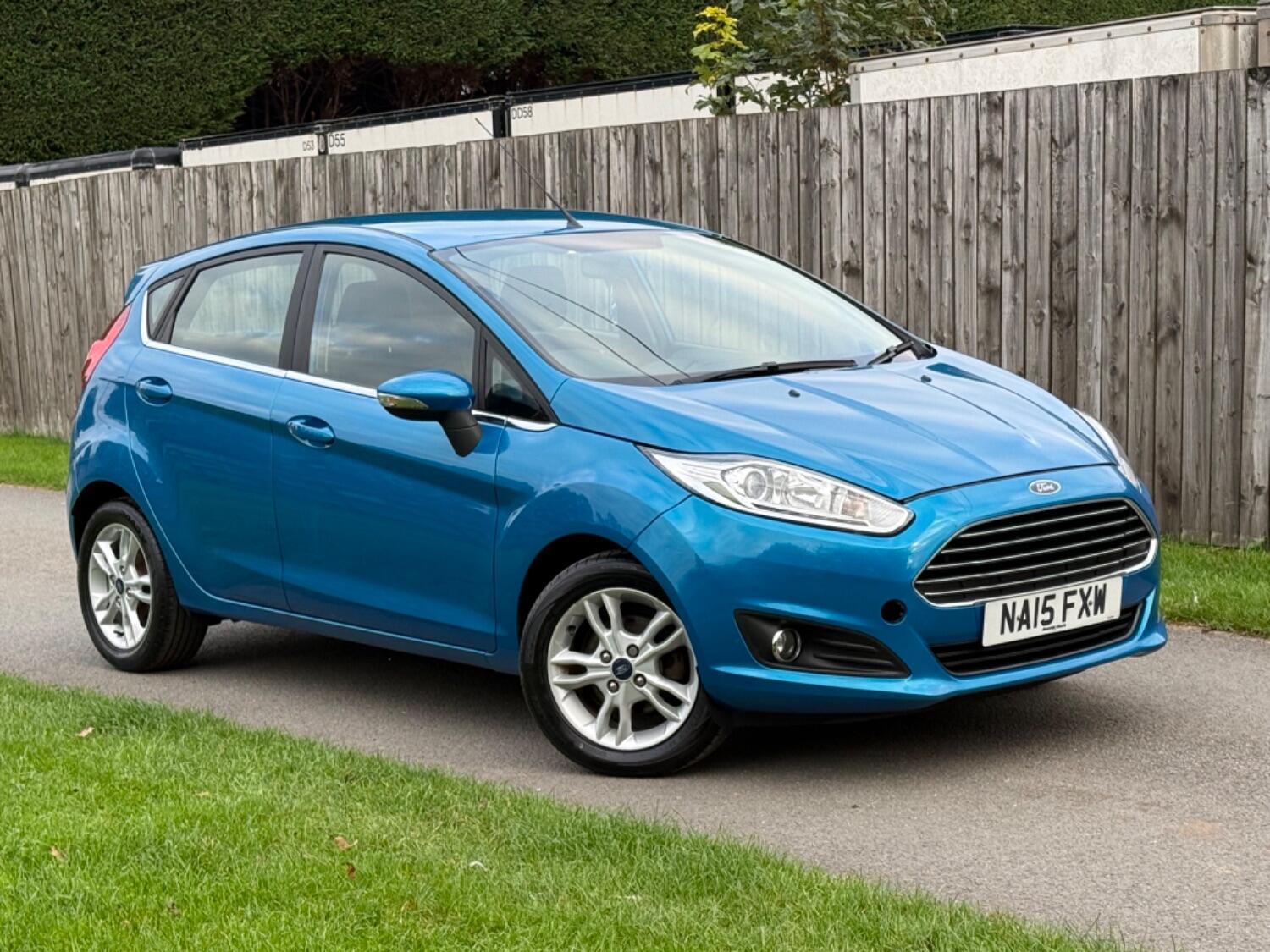 Used Ford Fiesta 2015 for sale - 76299064: Photo 2