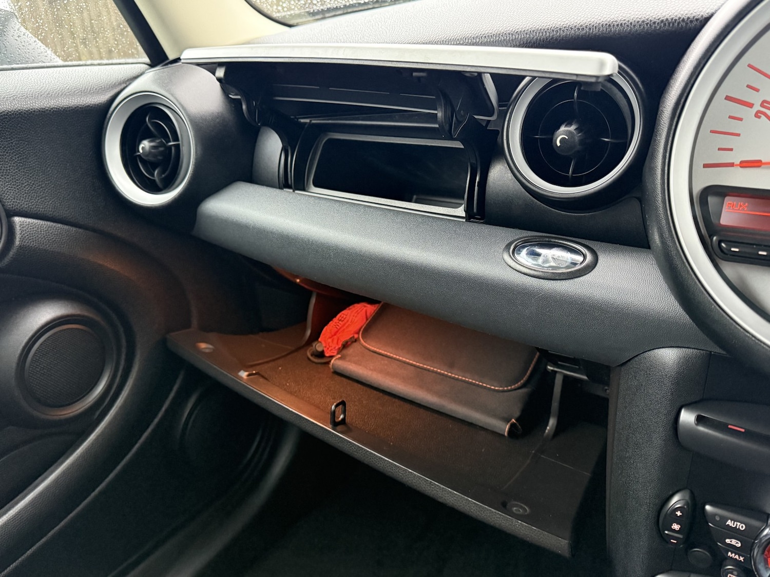 Used MINI Hatch 2012 for sale - 76986844: Photo 35