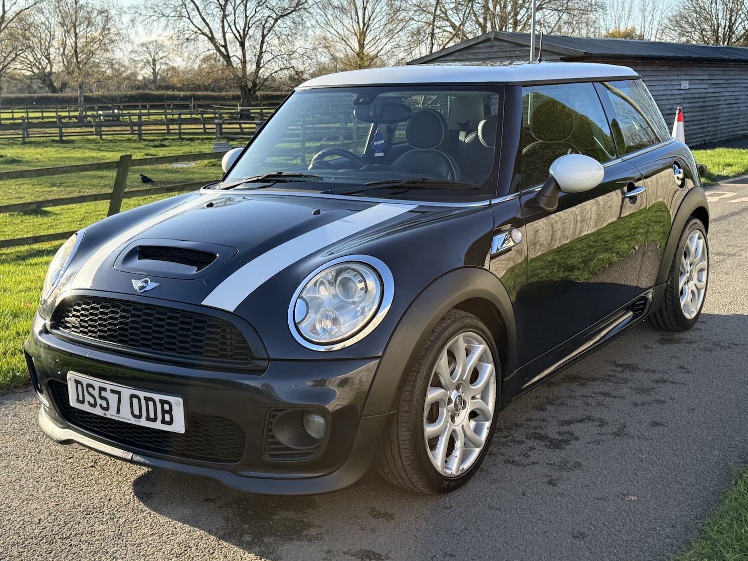 Used MINI Hatch 2007 for sale - 76741379: Photo 6