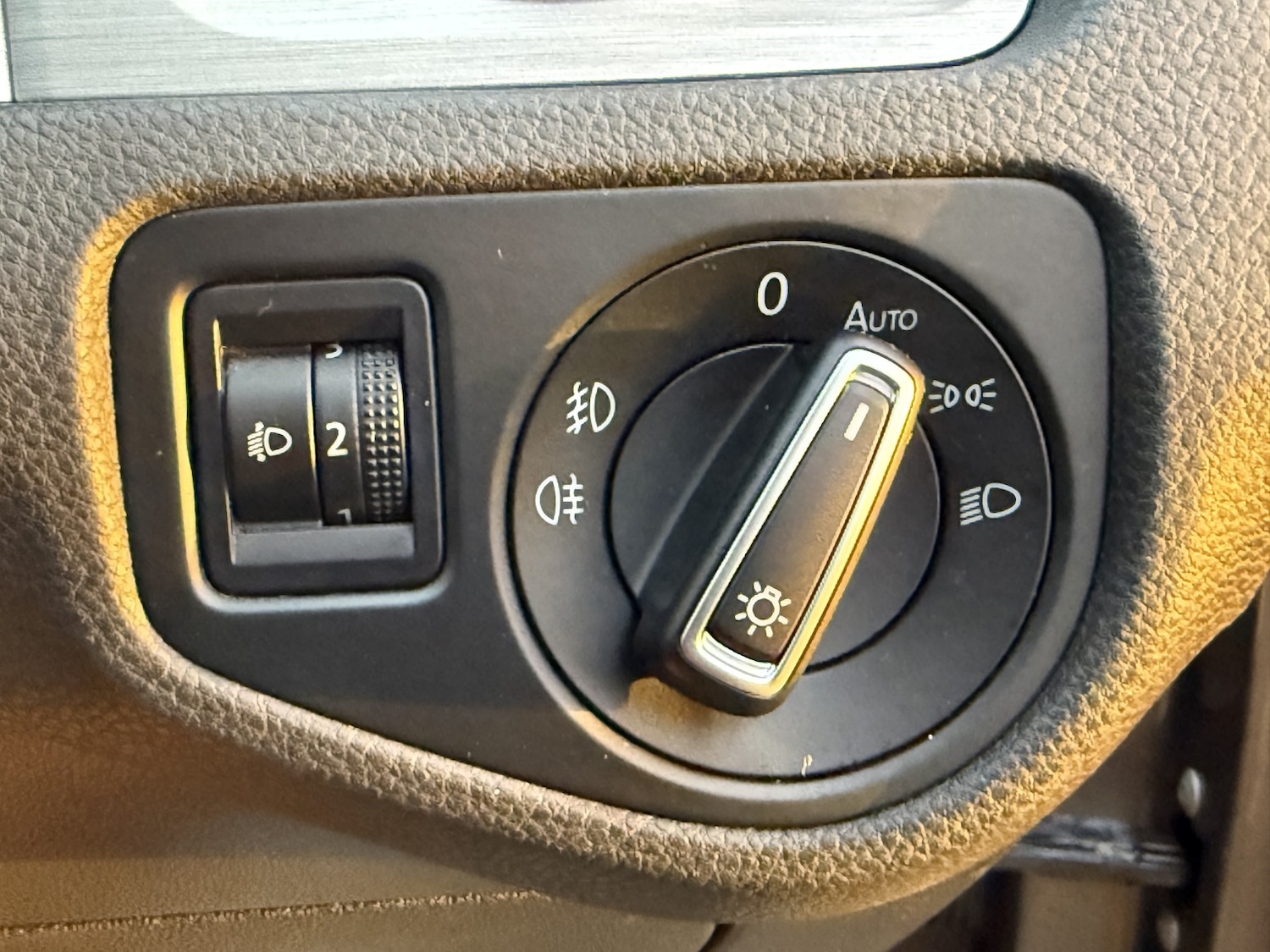 Used Volkswagen Golf 2016 for sale - 76821584: Photo 21