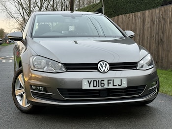 Used Volkswagen Golf 2016 for sale - 76821584: Photo