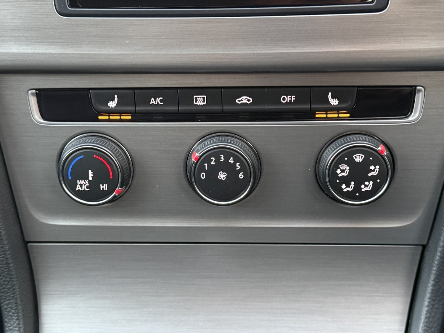 Used Volkswagen Golf 2016 for sale - 76821584: Photo 44